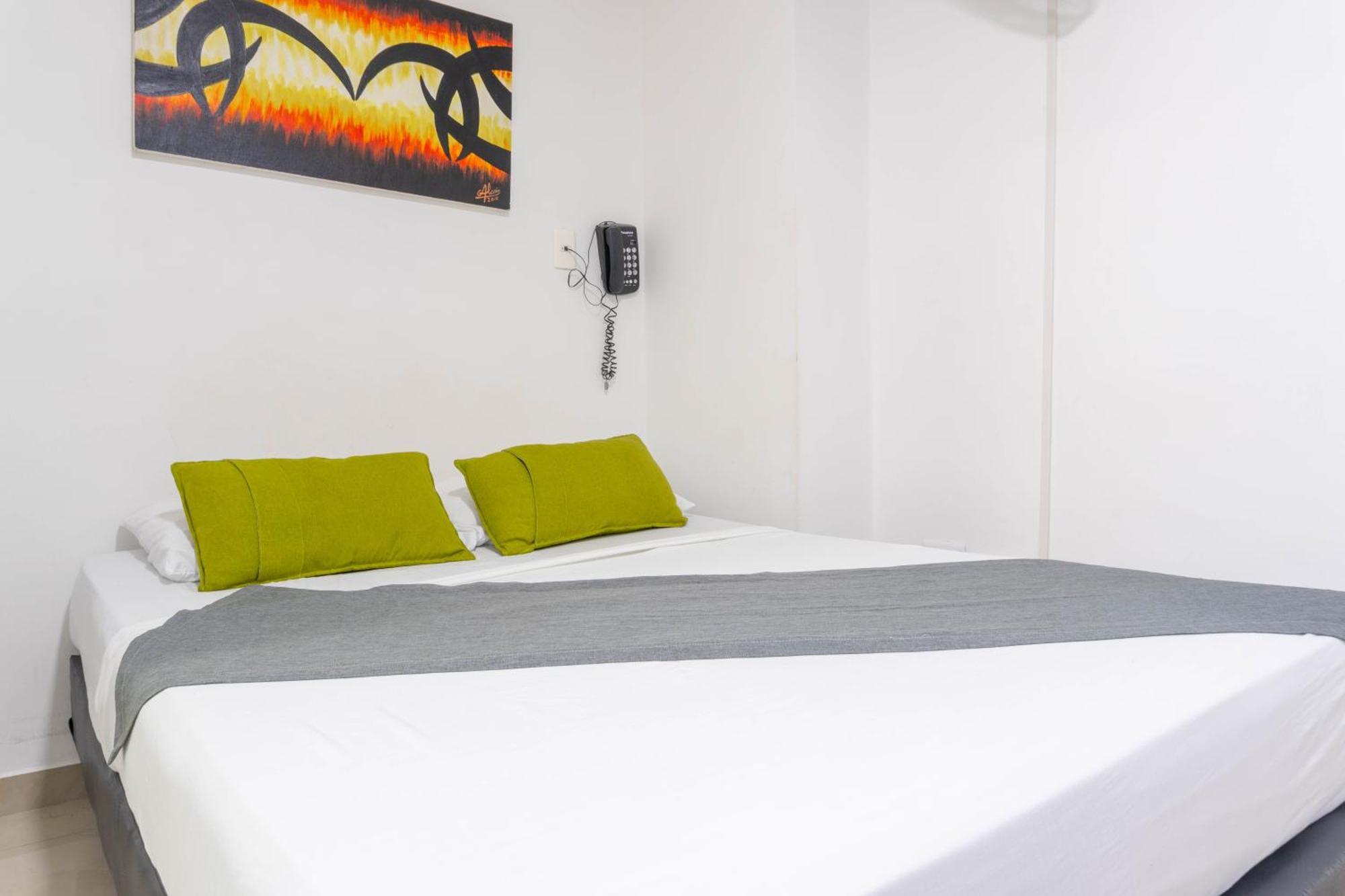 Hotel Park 6 Medellín Kültér fotó